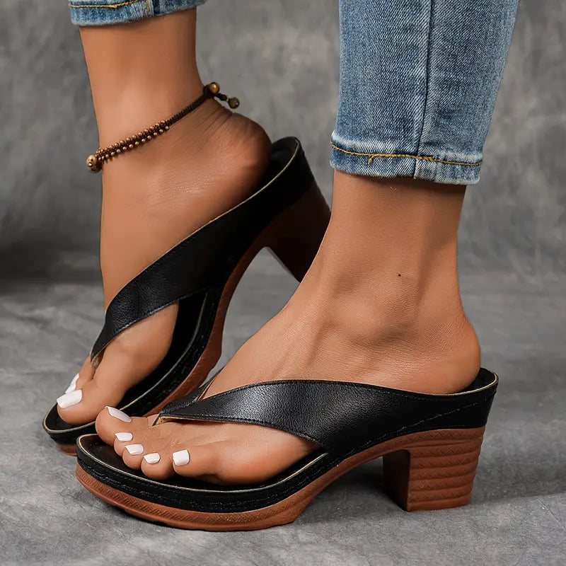 SOLENNE SOFT-CUSHION SANDALS