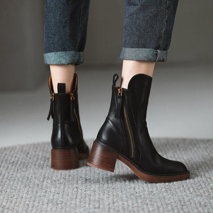 Lorenza Ankle Boots