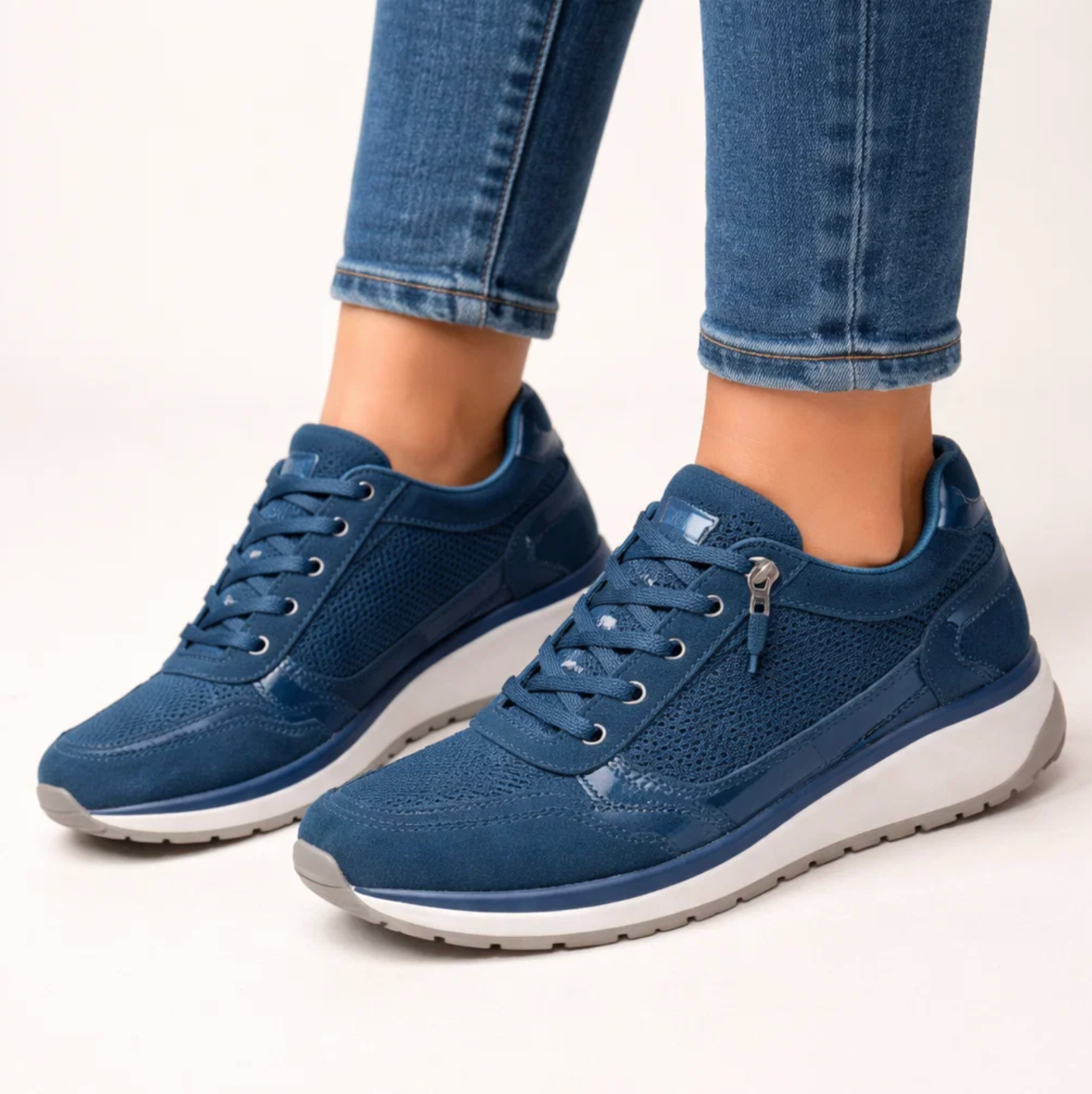 AVELISSE™ ORTHOPEDIC SNEAKERS