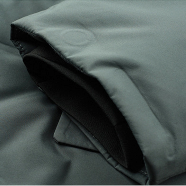 Eleven Focus Windbreaker