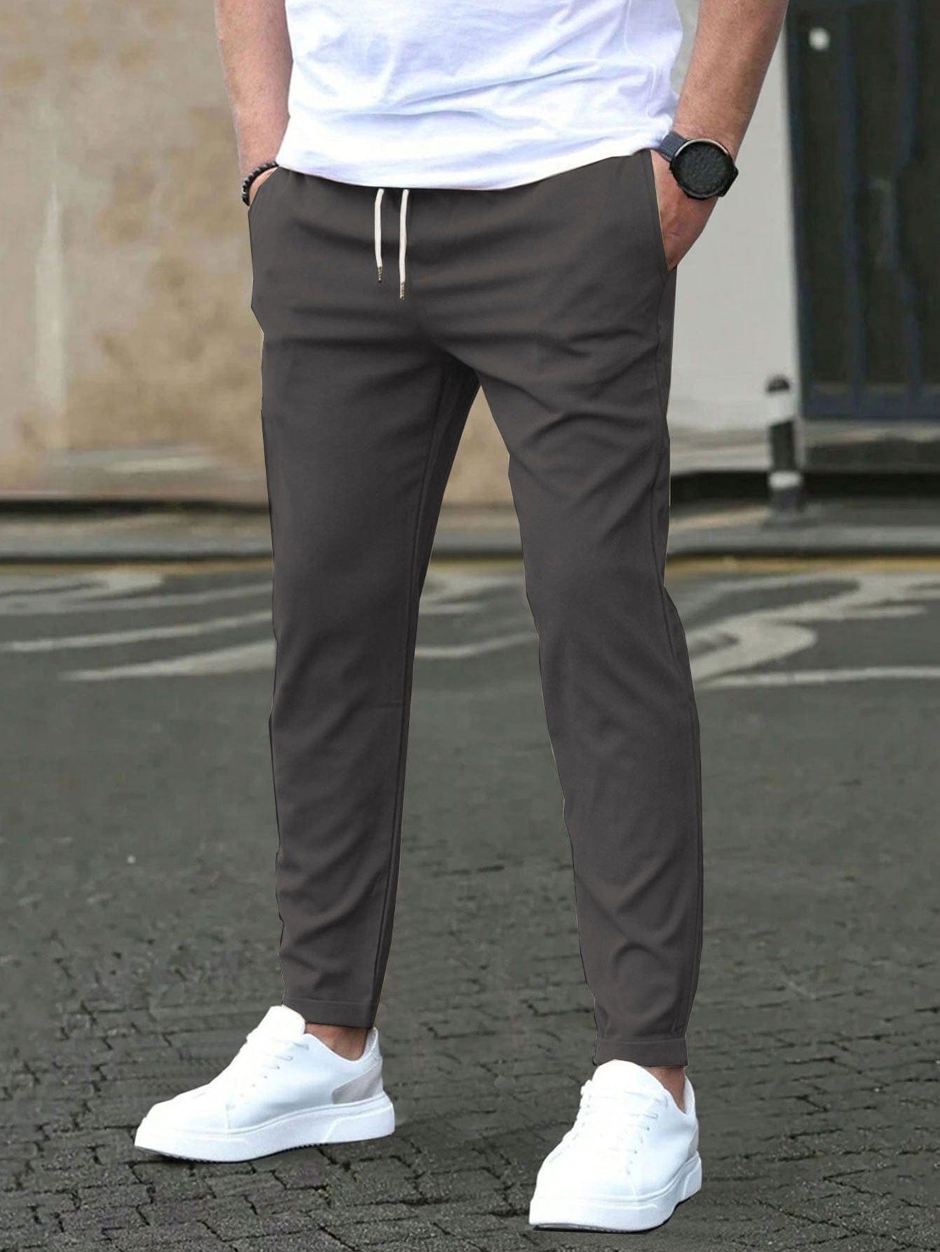 Forge Cargo Denim Jeans – Durable Streetwear Fit