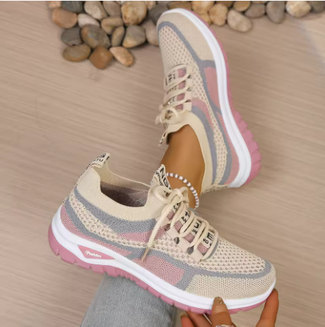 LUNOX LIGHTWEIGHT SNEAKERS